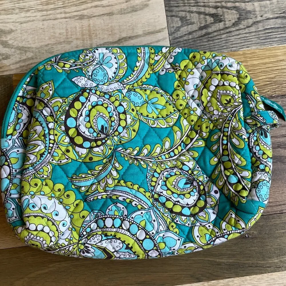 Vera Bradley Quilted Cosmetic Makeup Bag Turquoise Green Paisley Travel
